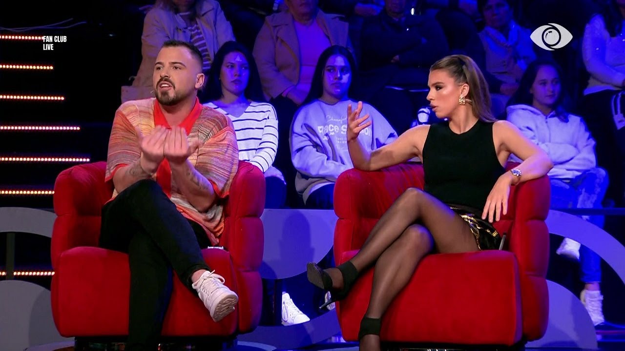 Gjesti po shuhet si lojtar, Shqipe-Ronaldo, debat i zjarrtë - Fan Club