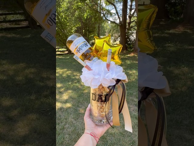 Vídeo relacionado con EL DETALLITO Taza Barcelona Personalizada Fútbol Nombre Número Y DedicatoriaPara Profesores Cerámica Regalo fin de curso dia del padre Niños Cumpleaños Tazas Desayuno Maestros ceramica 350ml