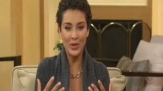 Canada AM - Lisa Ray speaks to Seamus O'Regan video