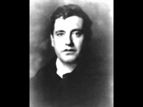 John McCormack Sings "Foggy Dew"   1913