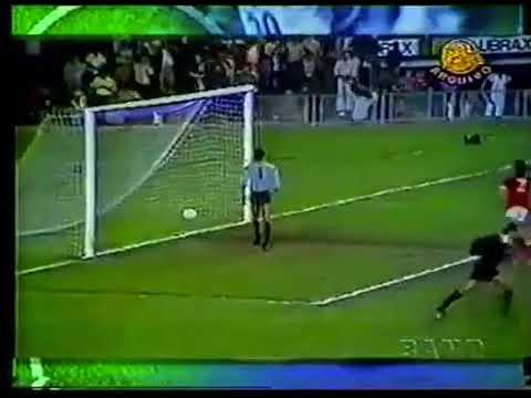 Zico Arthur (Flamengo) - 14/06/1975 - América 1x2 Flamengo - 1 gol