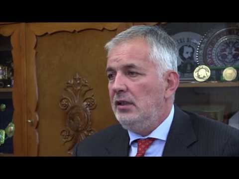 ARCKÉPCSARNOK II. – A pécsi politikai rendszerváltás története, 1990–2014. dokumentumfilm, válogatás