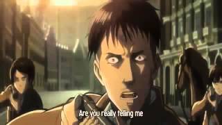 Female titan vs Attack titan