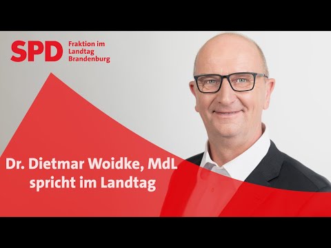Dietmar Woidke spricht zur neuen Universitätsmedizin in Cottbus