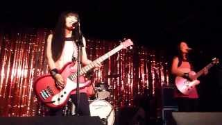 Shonen Knife - Cycling Is Fun (Live Clip - Sheffield - 06.09.2013)