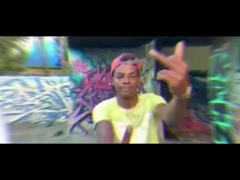 Ti Nassri - En bas de chez moi (Feat. Ams & Issko) (Clip Officiel)