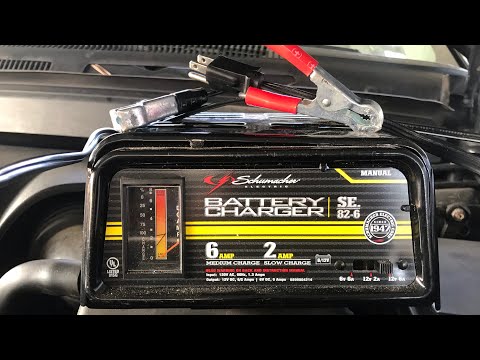 Schumacher Electric battery charger, how to use it with your car ..como usarla en tu carro.