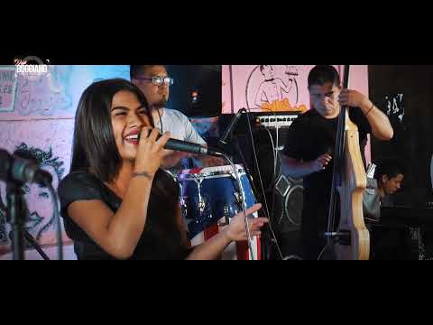 Así Fue - Brunella (Cinco Esquinas de la Salsa)