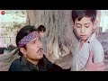 दुश्मन चाचा को बच्चों ने सुनाई खरी खोट