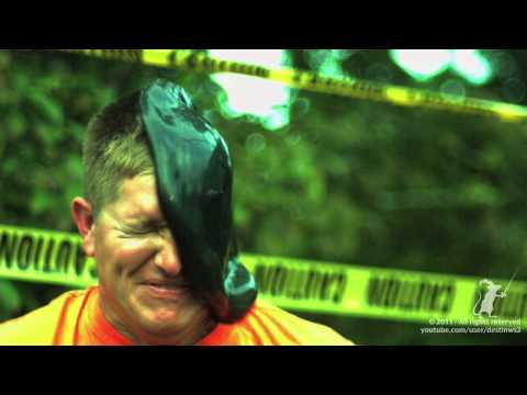 SloMo水風船は破裂しません - スマートな毎日 (SloMo Water Balloon doesn't pop - Smarter Every Day)