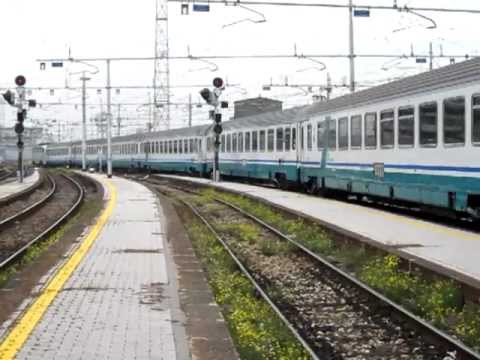 FS Intercity 743 Milano - Ventimiglia hauled by E402B at Milano Centrale