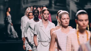 Download lagu Spring-Summer 2023 Ready-to-Wear — CHANEL Shows mp3 Download lagu Spring-Summer 2023 Ready-to-Wear — CHANEL Shows mp3