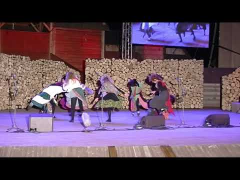 20150703 61  VYCHODNA MEDZI NEBOM A ZEMOU VLADO URBAN 70 ZBOJNICI A STRASIDLA