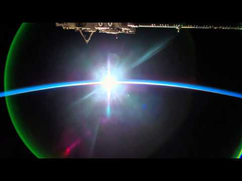 ISS Timelapse - Breaking Sunrise (24 Marzo 2015)
