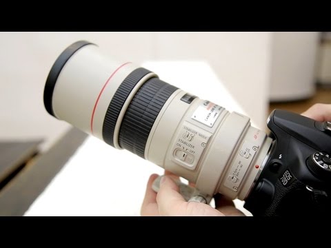 Canon 300mm f/4 IS USM 'L' lens review with samples (Full-frame and APS-C)