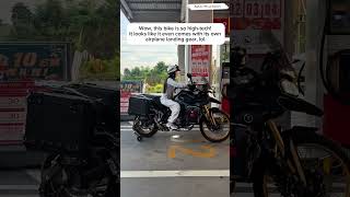 Download lagu Solusi 'teknologi tinggi' ala cewek pendek untuk motor tinggi... 🤣 #celana pendek #lucu #motor mp3