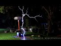 Bag Raiders - Shooting Stars on Large Singing Tesla Coil (Bobina de Tesla)