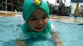 preview picture of video 'Amanzi WaterPark Play water fun / bermain air di Amanzi water Park'
