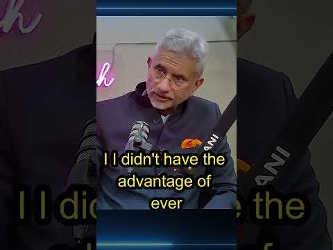 How many language can jaishankar speak