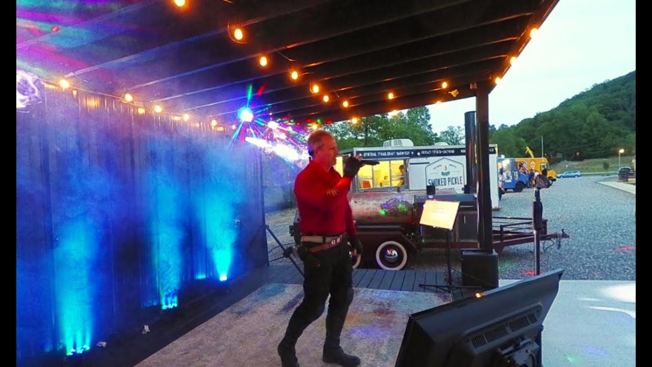 Promotional video thumbnail 3 for Knoxville Mobile Karaoke