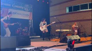 Emm Gryner - "Beautiful Things" (7/16/22)
