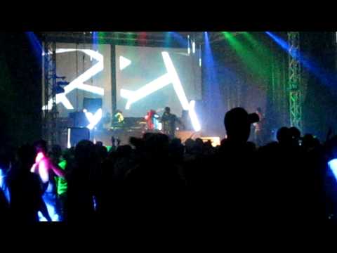 Jordan V & MC Darrison @ Beatpatrol Festival 2010