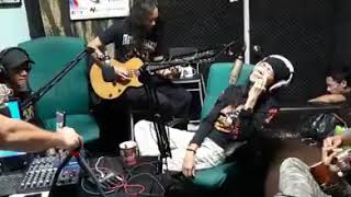 Download lagu XPDC - Lagu Dari Aku Live Akustik Di Bapakku.fm mp3