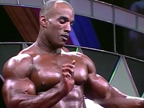 Darrem Charles 🇹🇹 18th @ 2001 Mr. Olympia (BB)