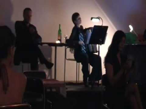 Przyznaj sie. Stare Polskie tango.