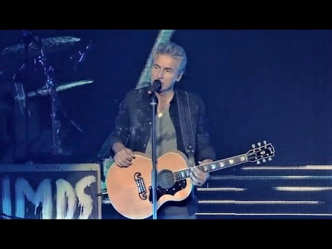 Ligabue - Sono sempre i sogni a dare forma al mondo (Live - Mondovisione Tour)