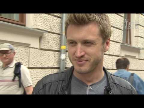 UROŠ KUZMAN IN DENIS AVDIĆ V UGRIZNIMO ZNANOST: UROŠEVA MATEMATIČNA UGANKA TEKAČI