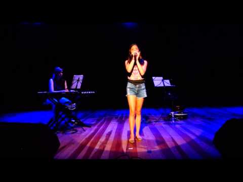 BIDELLATI-C.E.M- Lorena Saad "Aquarela" (Toquinho) - 11/2014