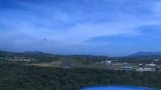 preview picture of video 'Aterrizando en Aeropuerto Ilopango 33 (MSSS)'
