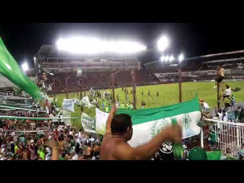 "La banda del villero copando todo Lanus / Laferrere 1(5) - 1(4) Estudiantes, Copa Argentina 2020." Barra: La Barra de Laferrere 79 &bull; Club: Deportivo Laferrere