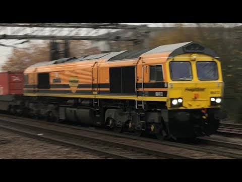 Freightliner Class 66413 Speed Through Colchester 16/11/18