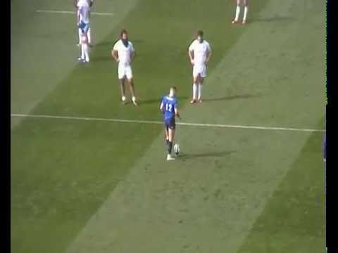 Ian Madigan of Leinster scores his 1st penalty v Bath
