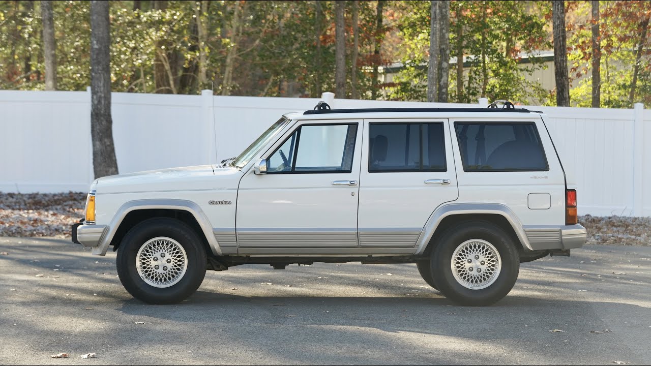 Davis AutoSports - 1996 JEEP CHEROKEE COUNTRY - 115K ...