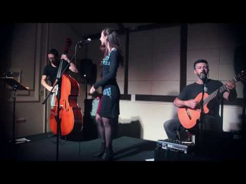 Patricia Robaina-En este mundo de guerra