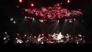 Pearl Jam-Elderly Woman- 052613 Oracle Arena, Oakland, CA