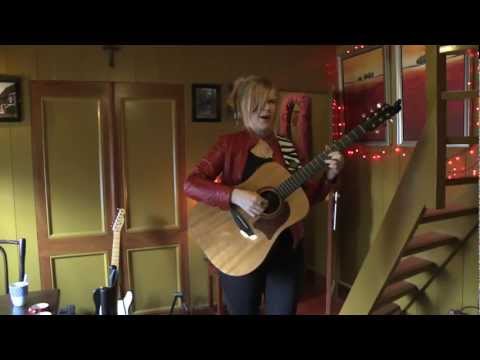 Singer-Songwriter afl.1 - Dit is Martine Bond!