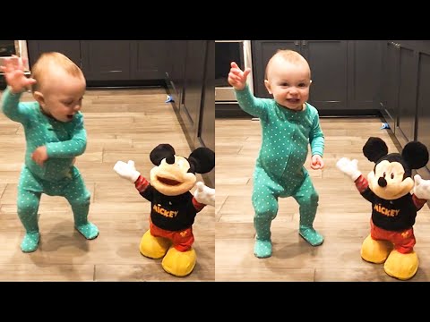 Cute Video of Dancing Babies