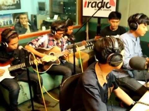 Super Danger Casper - Titik Dibalik Fakta(acoustic) at I-Radio Jakarta