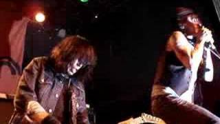 Butch Walker &amp; Damone (live in NYC 11-8-05) - Kiss Me Deadly