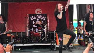 Bad Omens - Reprise (The Sound of the End) (Live on Vans Warped Tour 2017 in Holmdel, NJ)