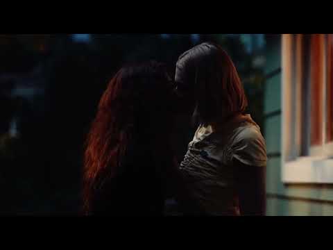 Rue and Jules make out 2x03 || Euphoria