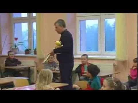 Jiří Fixla návštěva ilustrátora na ZŠ  obec Řepiště www.BeskydskaTelevize.cz