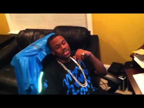 Mr.8724 & Lonney macc 100 staccs in the booth