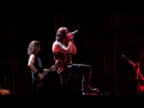 Runa Llena - Primera Llamada, Leyendas del Rock 2022 4K mp4