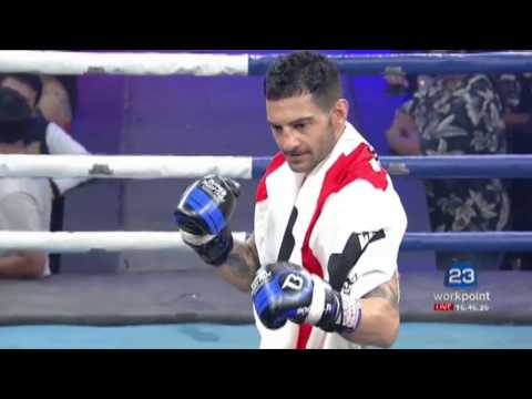 Great Ko in the 2nd round by Andrea Serra on Petpakchong Sudsakorn Muay Thai Gym