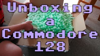 Commodore 128 unboxing.